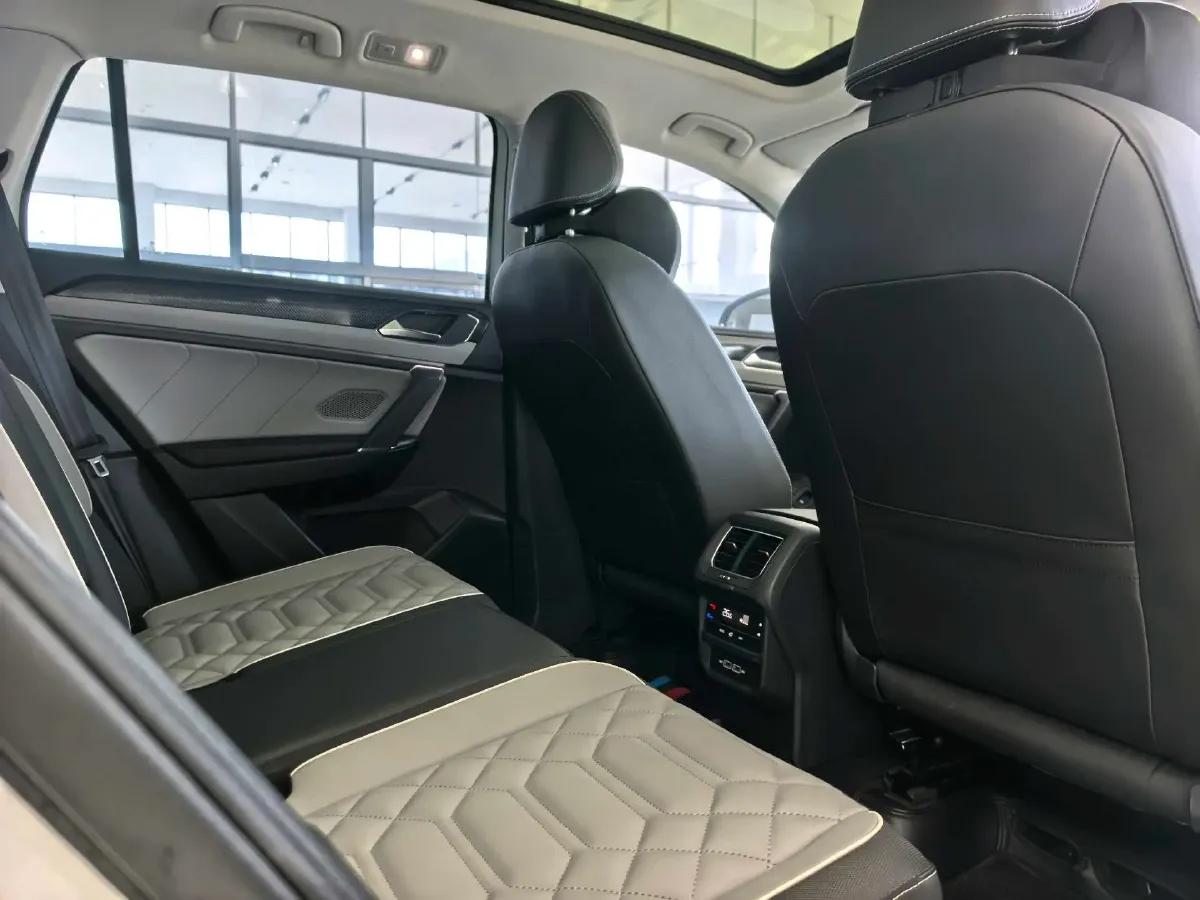 2023 Volkswagen Tayron 1.4T 150HP L4 7DCT,autocango,china used car exporter,china ev exporter,chinese used car exporter,chinese used ev exporter