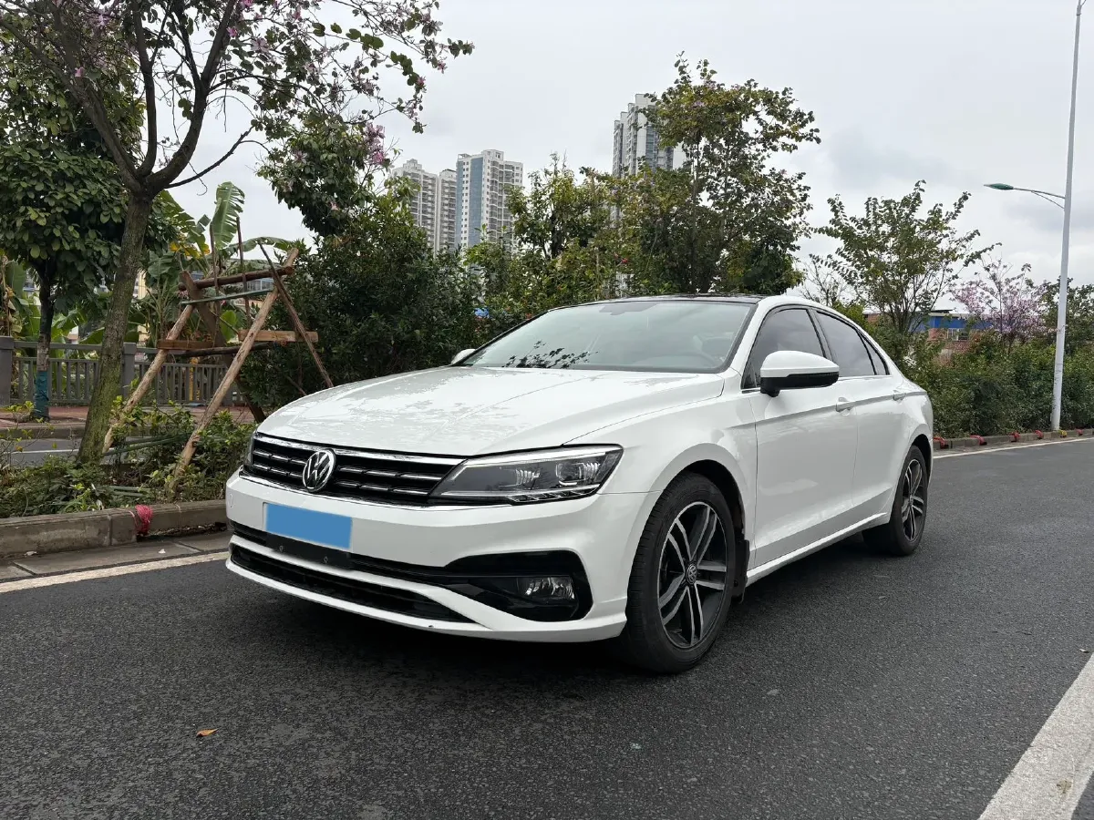 2019 Volkswagen Passat 1.4T 150HP L4 7DCT,autocango,china used car exporter,china ev exporter,chinese used car exporter,chinese used ev exporter