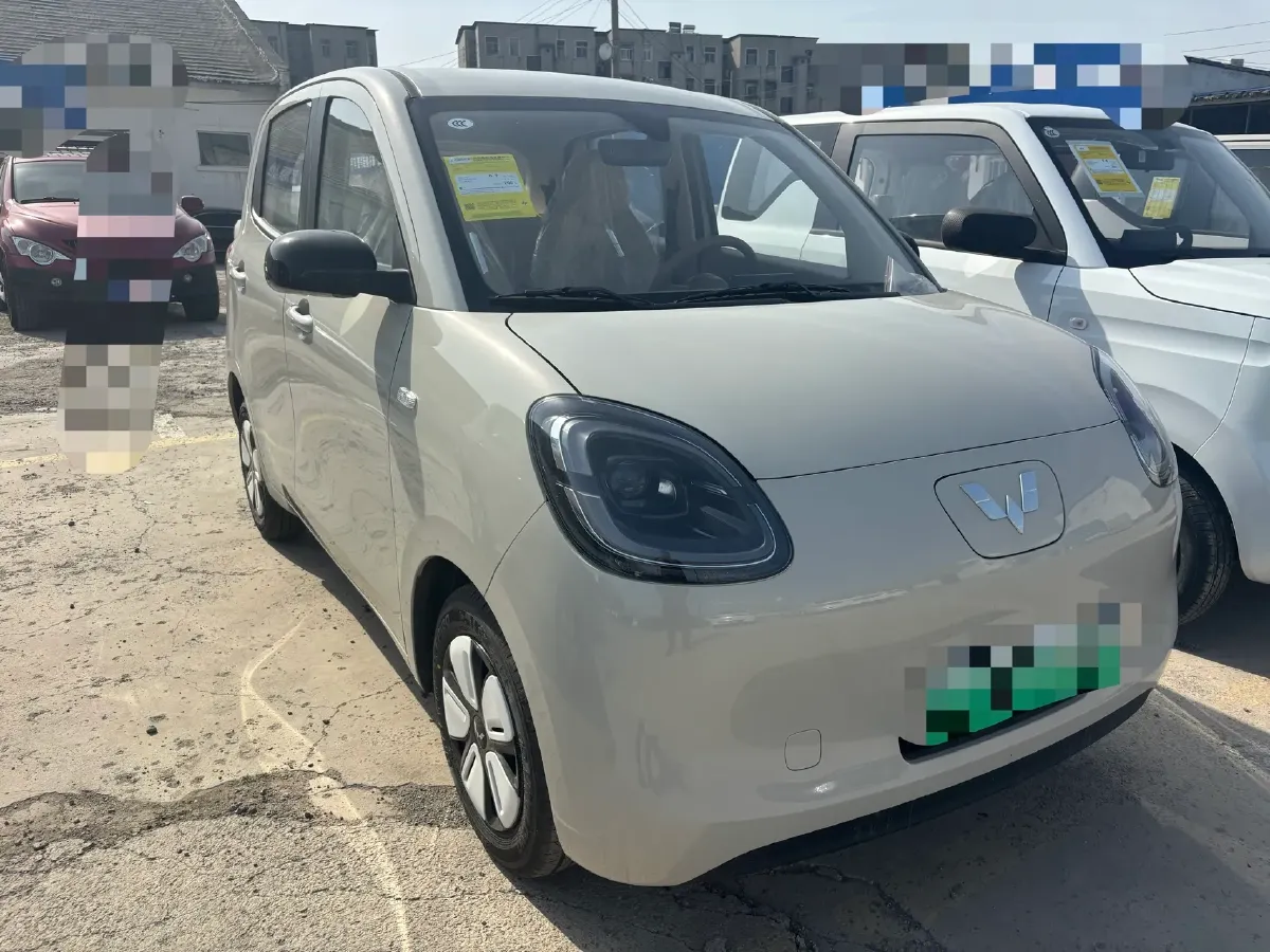 2025 WuLing HongGuang MINI EV BEV 16.2KWH,autocango,china used car exporter,china ev exporter,chinese used car exporter,chinese used ev exporter