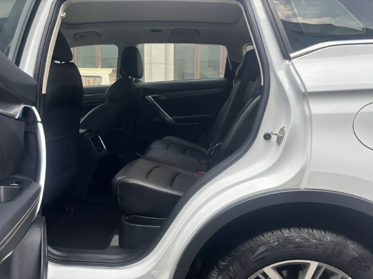 2020 Geely Azkarra 1.8T 184HP L4 7DCT,autocango,china used car exporter,china ev exporter,chinese used car exporter,chinese used ev exporter