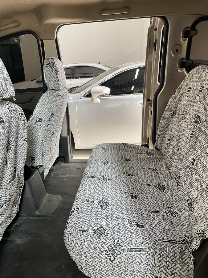 2019 WuLing HongGuang V 1.5L 99HP L4 6MT,autocango,china used car exporter,china ev exporter,chinese used car exporter,chinese used ev exporter