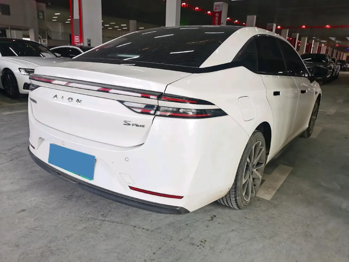 2022 ChangAn Oshan Z6 1.5T 170HP L4 6TCT PHEV 28.4KWH,autocango,china used car exporter,china ev exporter,chinese used car exporter,chinese used ev exporter
