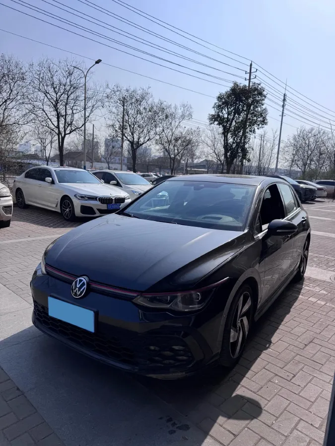 2023 Volkswagen GolfGTI 2.0T 220HP L4 7DCT,autocango,china used car exporter,china ev exporter,chinese used car exporter,chinese used ev exporter