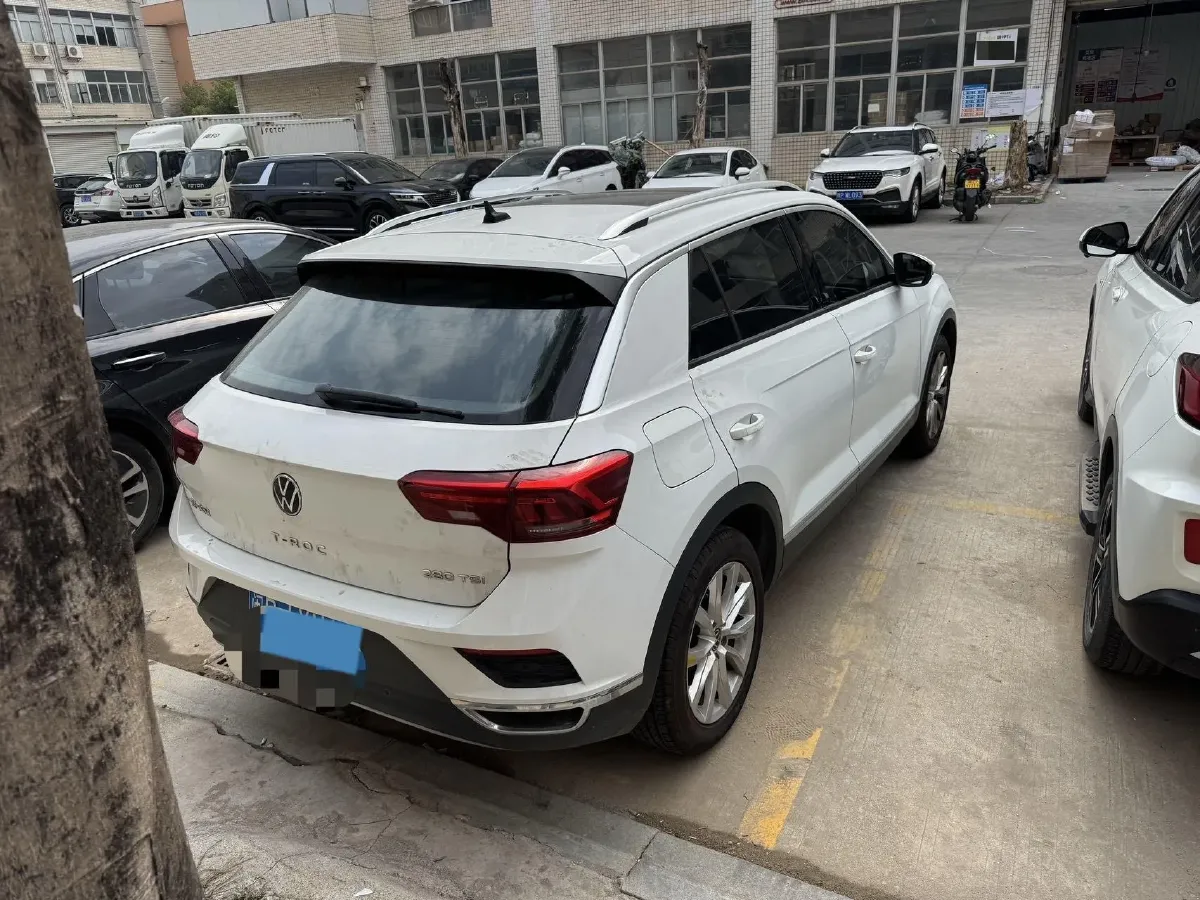 2022 Volkswagen T-Roc 1.4T 150HP L4 7DCT,autocango,china used car exporter,china ev exporter,chinese used car exporter,chinese used ev exporter