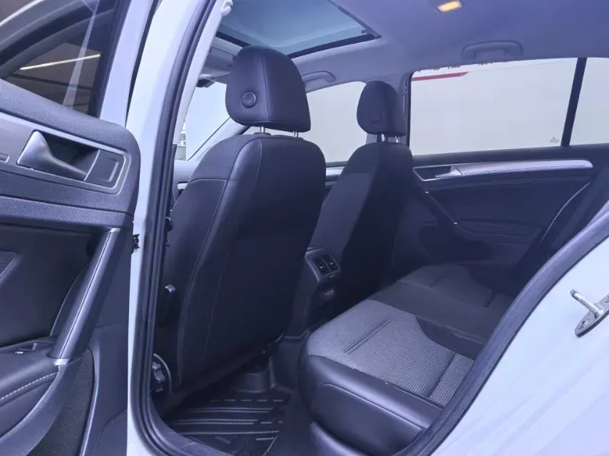 2020 Volkswagen Golf 1.4T 150HP L4 7DCT,autocango,china used car exporter,china ev exporter,chinese used car exporter,chinese used ev exporter