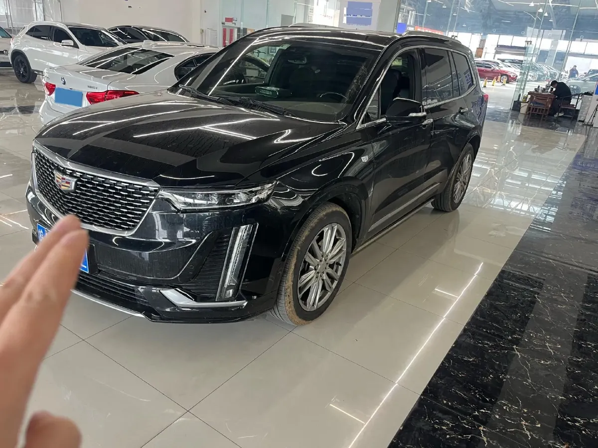 2021 Cadillac XT6 2.0T 237HP L4 9AT,autocango,china used car exporter,china ev exporter,chinese used car exporter,chinese used ev exporter