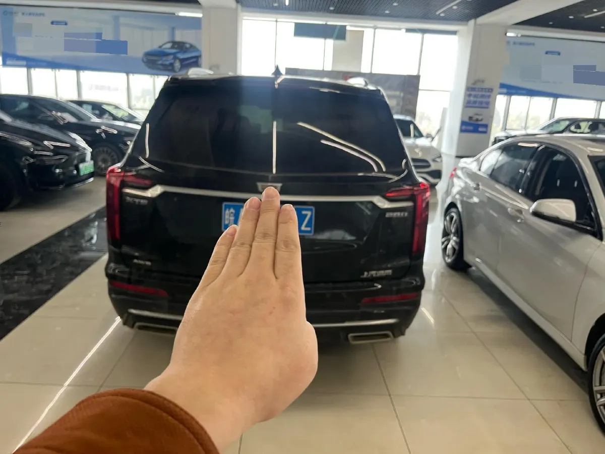 2021 Cadillac XT6 2.0T 237HP L4 9AT,autocango,china used car exporter,china ev exporter,chinese used car exporter,chinese used ev exporter