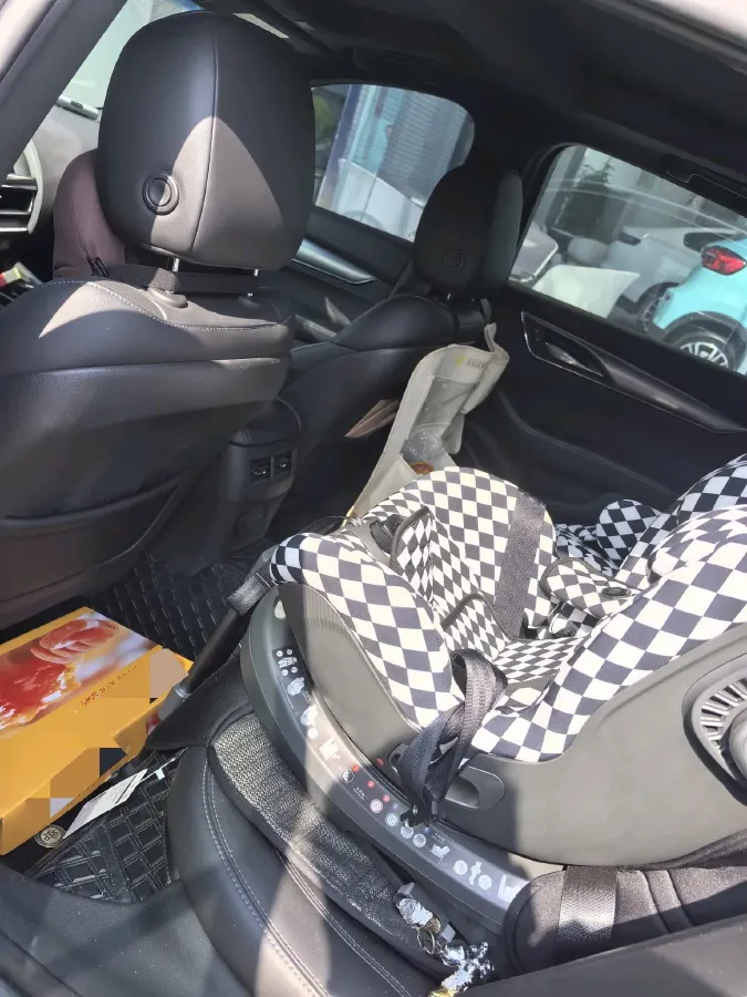 2023 Cadillac CT5 2.0T 237HP L4 10AT,autocango,china used car exporter,china ev exporter,chinese used car exporter,chinese used ev exporter