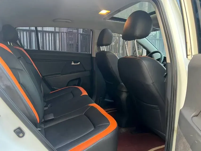 2016 Kia Sportage R 2.0L 165HP L4 6AT,autocango,china used car exporter,china ev exporter,chinese used car exporter,chinese used ev exporter