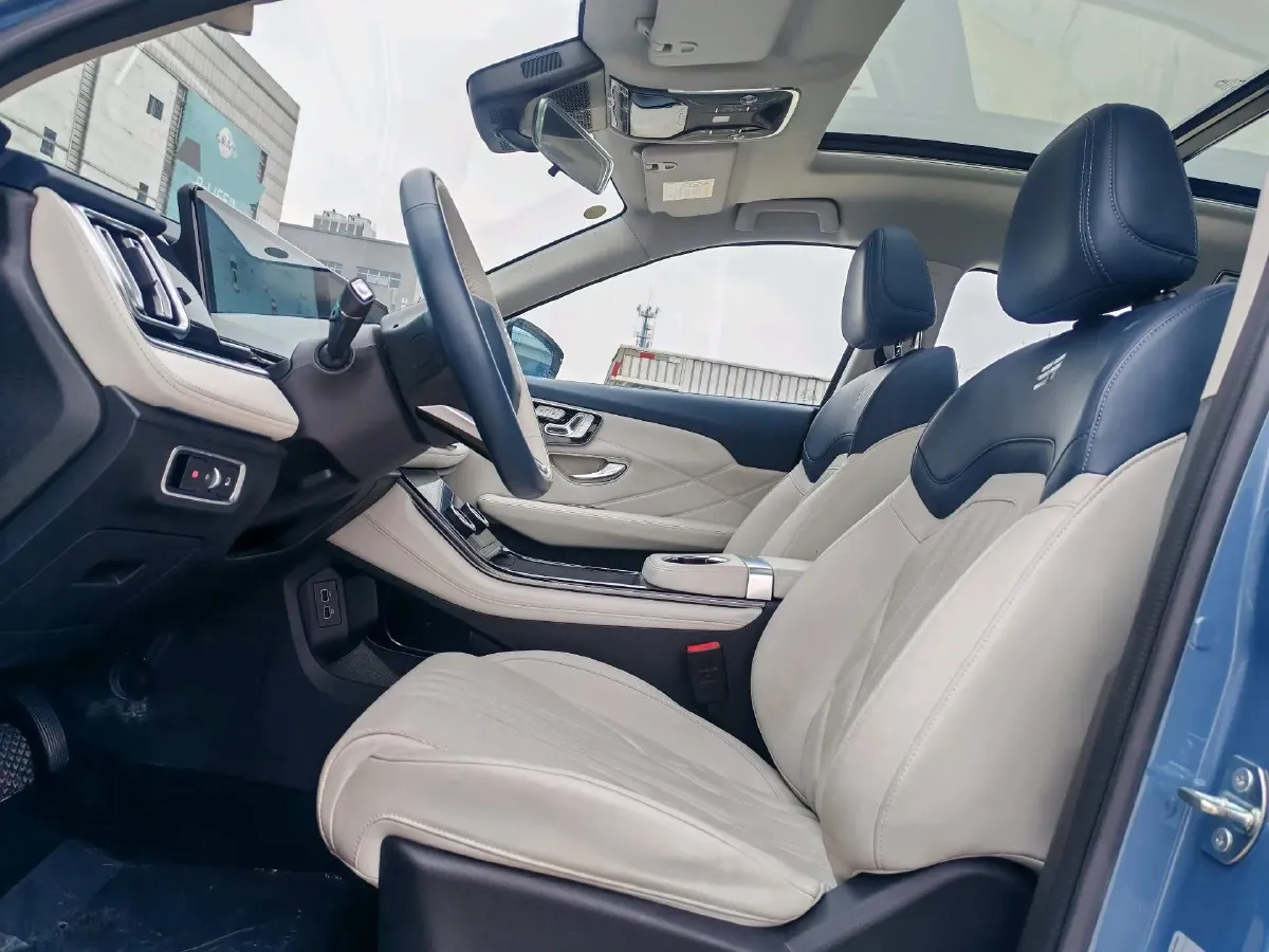 2024 Jetour X90 1.6T 197HP L4 7DCT,autocango,china used car exporter,china ev exporter,chinese used car exporter,chinese used ev exporter