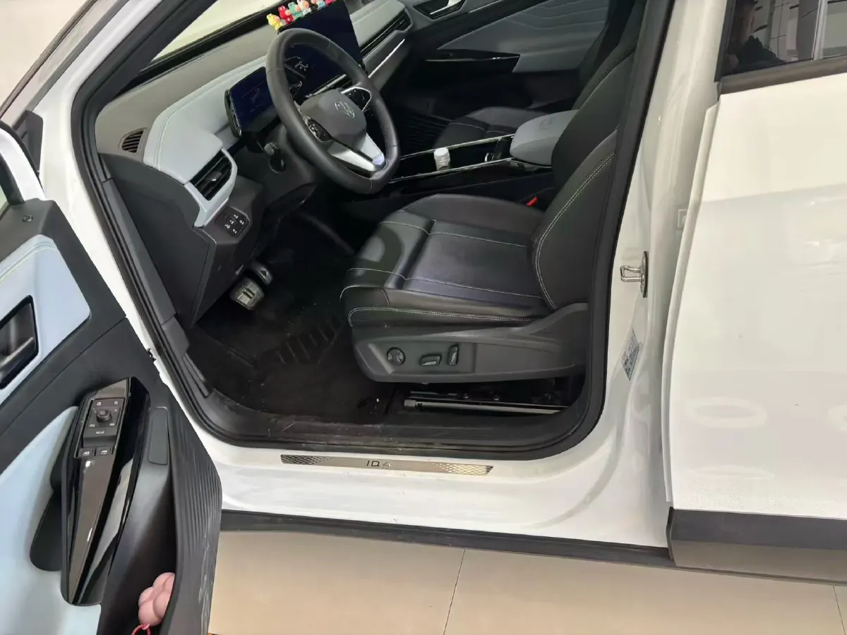 2024 Volkswagen ID.4 X BEV 52.8KWH,autocango,china used car exporter,china ev exporter,chinese used car exporter,chinese used ev exporter