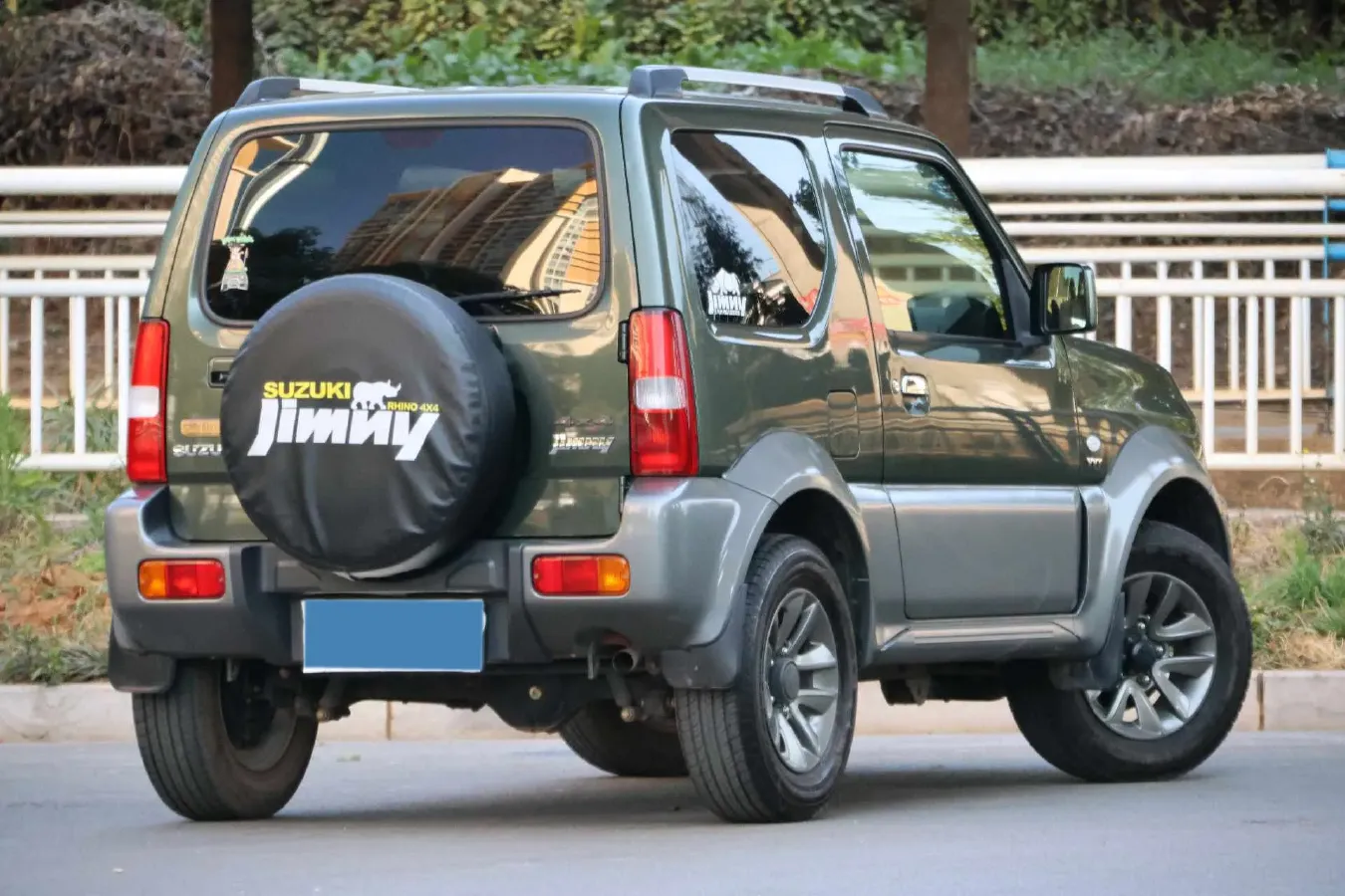 2015 Suzuki Jimny 1.3L 85HP L4 4AT,autocango,china used car exporter,china ev exporter,chinese used car exporter,chinese used ev exporter