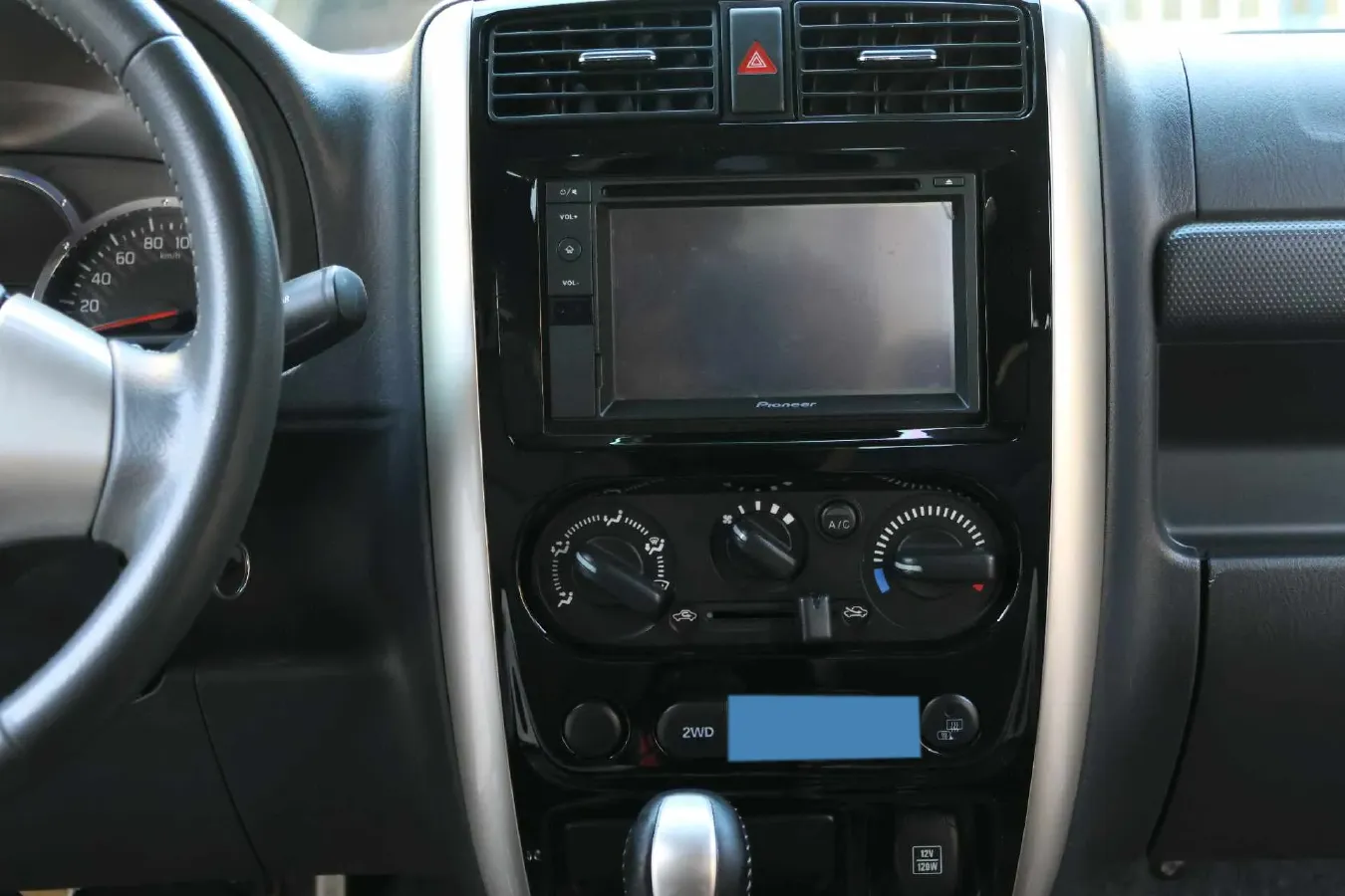 2015 Suzuki Jimny 1.3L 85HP L4 4AT,autocango,china used car exporter,china ev exporter,chinese used car exporter,chinese used ev exporter