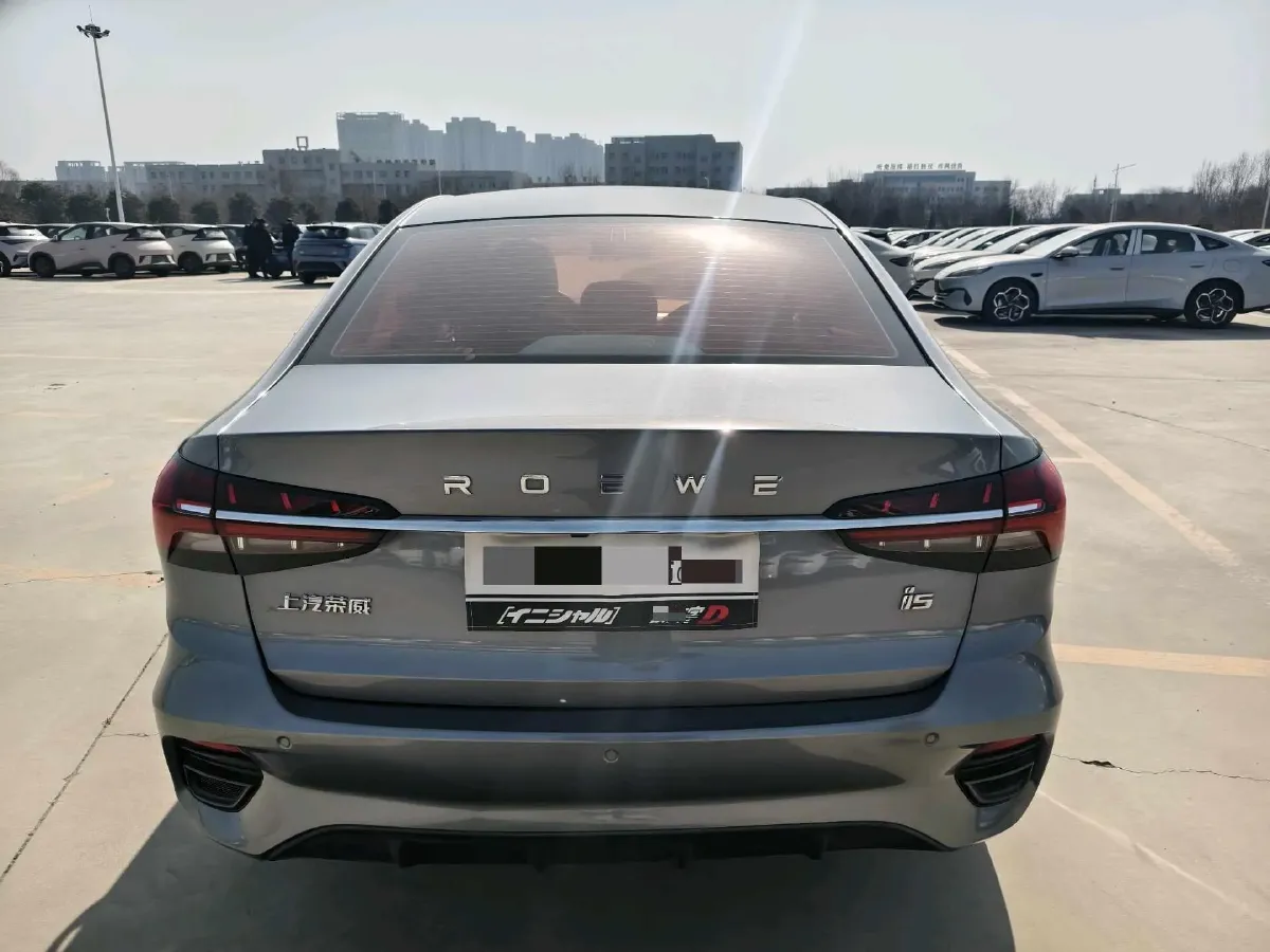 2021 Roewe i5 1.5L 120HP L4 CVT,autocango,china used car exporter,china ev exporter,chinese used car exporter,chinese used ev exporter