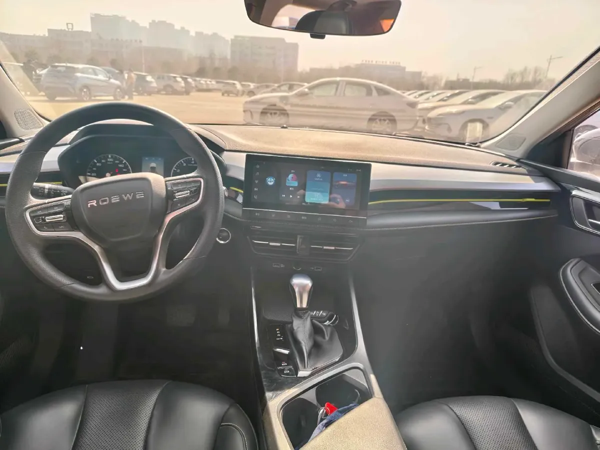 2021 Roewe i5 1.5L 120HP L4 CVT,autocango,china used car exporter,china ev exporter,chinese used car exporter,chinese used ev exporter