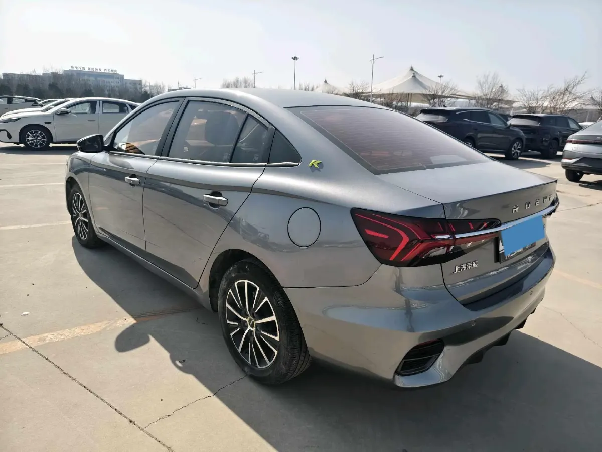 2021 Roewe i5 1.5L 120HP L4 CVT,autocango,china used car exporter,china ev exporter,chinese used car exporter,chinese used ev exporter