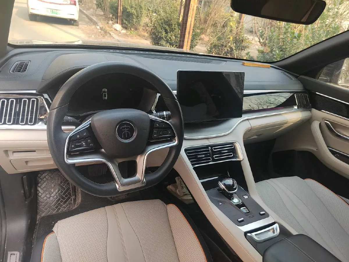 2021 Geely JiaJi 1.5T 177HP L3 7DCT PHEV 11.3KWH,autocango,china used car exporter,china ev exporter,chinese used car exporter,chinese used ev exporter