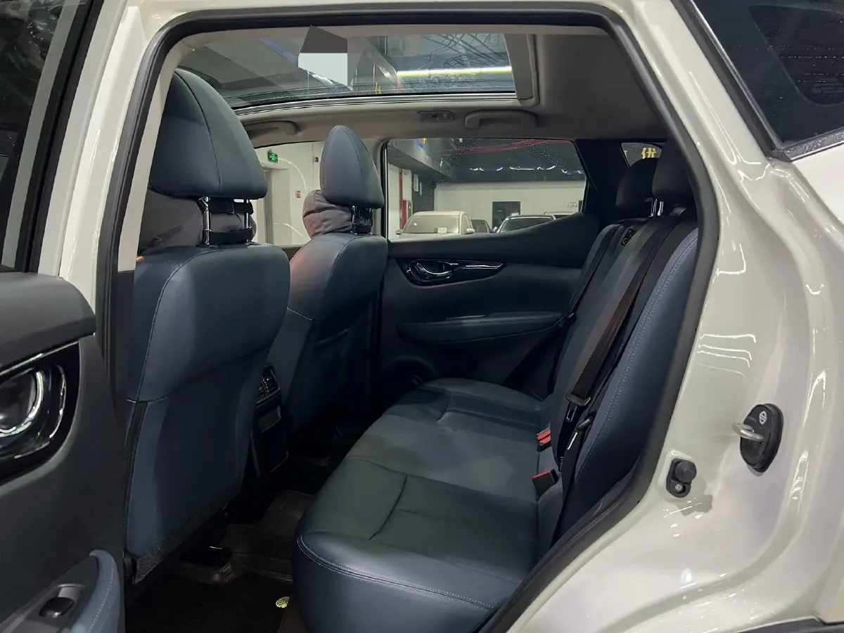 2025 Nissan Qashqai 2.0L 151HP L4 CVT,autocango,china used car exporter,china ev exporter,chinese used car exporter,chinese used ev exporter