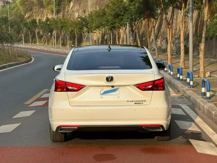 2021 ChangAn Raeton CC 1.5T 180HP L4 7DCT,autocango,china used car exporter,china ev exporter,chinese used car exporter,chinese used ev exporter