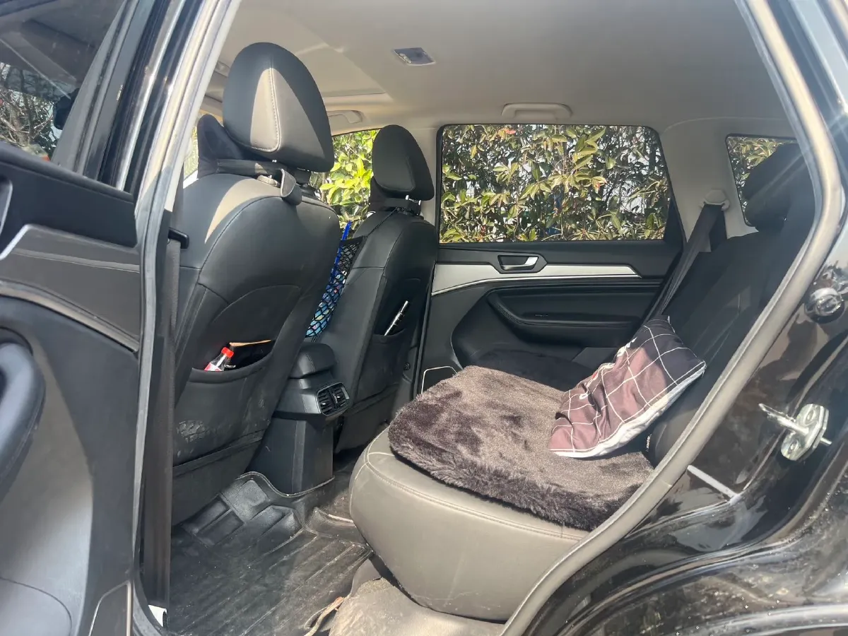 2019 Haval H6 1.5T 169HP L4 7DCT,autocango,china used car exporter,china ev exporter,chinese used car exporter,chinese used ev exporter