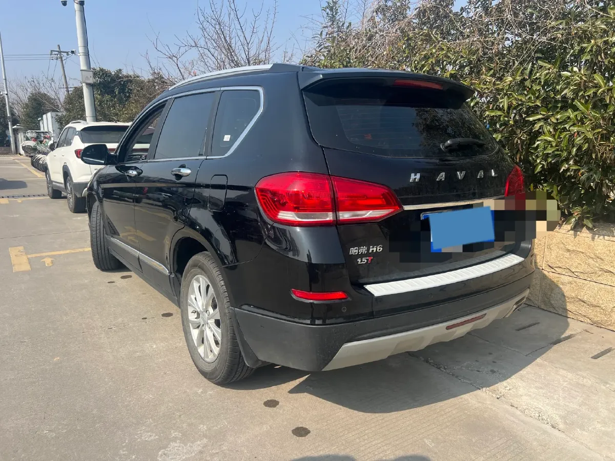 2019 Haval H6 1.5T 169HP L4 7DCT,autocango,china used car exporter,china ev exporter,chinese used car exporter,chinese used ev exporter