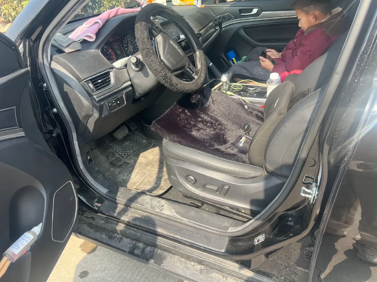 2019 Haval H6 1.5T 169HP L4 7DCT,autocango,china used car exporter,china ev exporter,chinese used car exporter,chinese used ev exporter