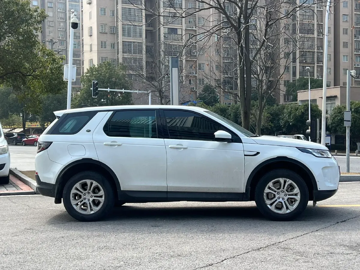 2020 Land Rover Discovery Sport 2.0T 200HP L4 9AT,autocango,china used car exporter,china ev exporter,chinese used car exporter,chinese used ev exporter