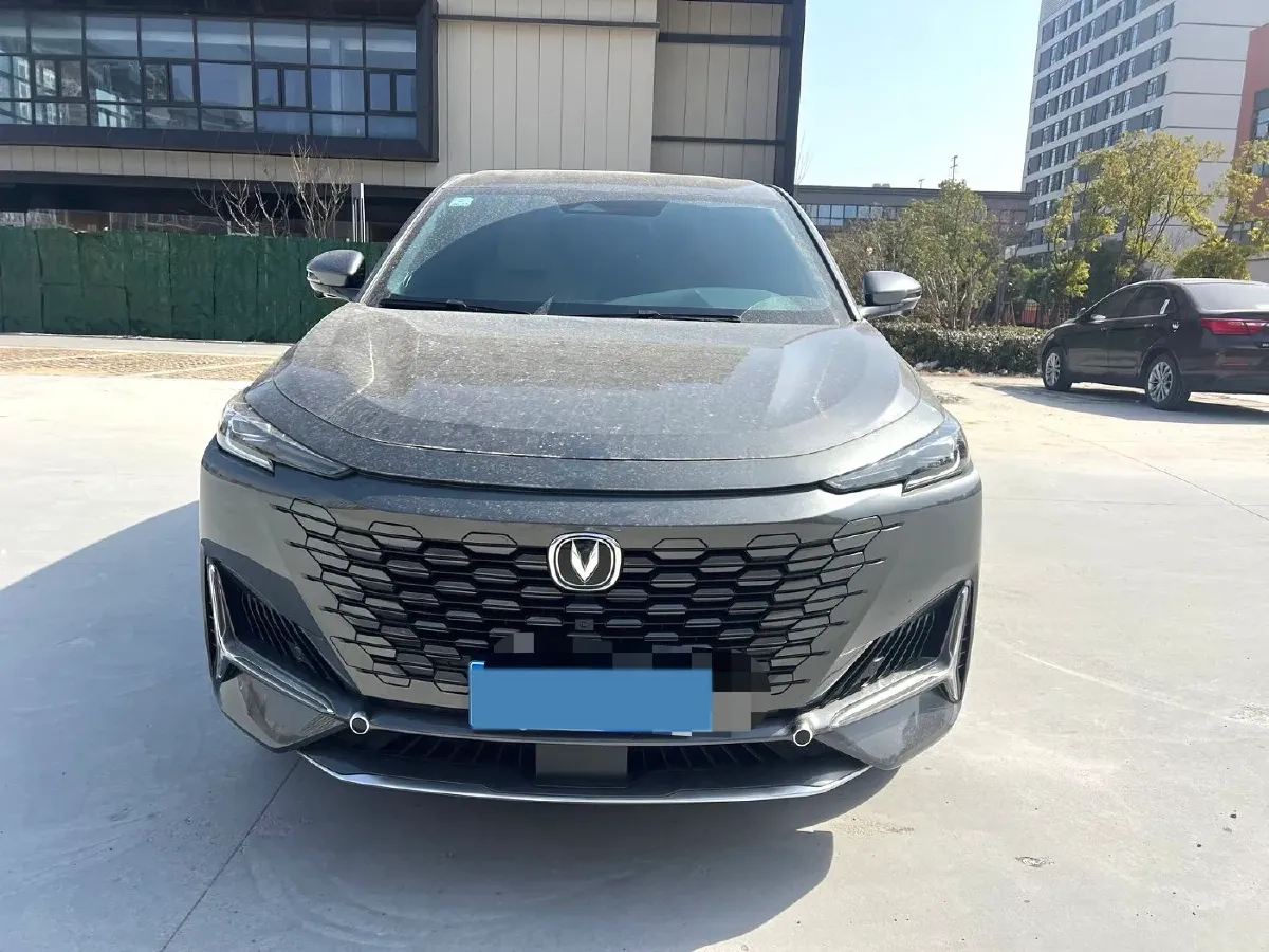 2021 ChangAn UNI-K 2.0T 233HP L4 8AT,autocango,china used car exporter,china ev exporter,chinese used car exporter,chinese used ev exporter