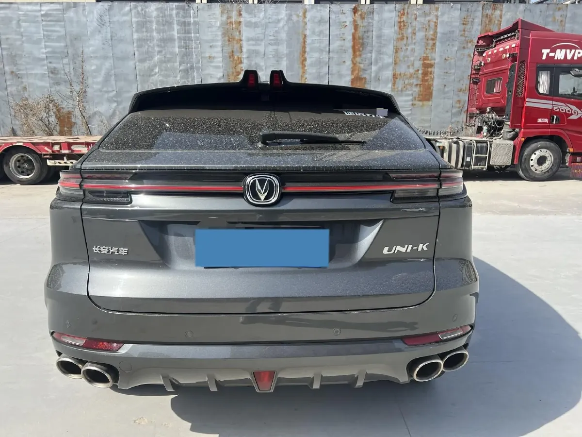 2021 ChangAn UNI-K 2.0T 233HP L4 8AT,autocango,china used car exporter,china ev exporter,chinese used car exporter,chinese used ev exporter