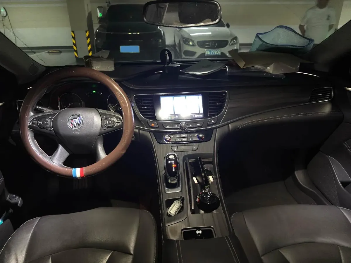 2021 Buick Larcosse 1.5T 169HP L4 9AT,autocango,china used car exporter,china ev exporter,chinese used car exporter,chinese used ev exporter