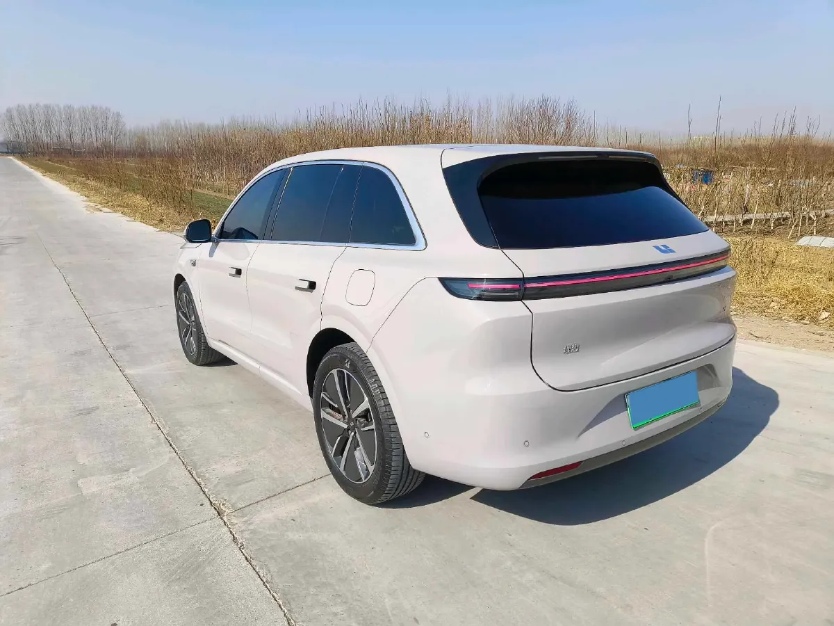 2024 Li L6 Range Extended 154HP L4 REEV 36.8KWH,autocango,china used car exporter,china ev exporter,chinese used car exporter,chinese used ev exporter