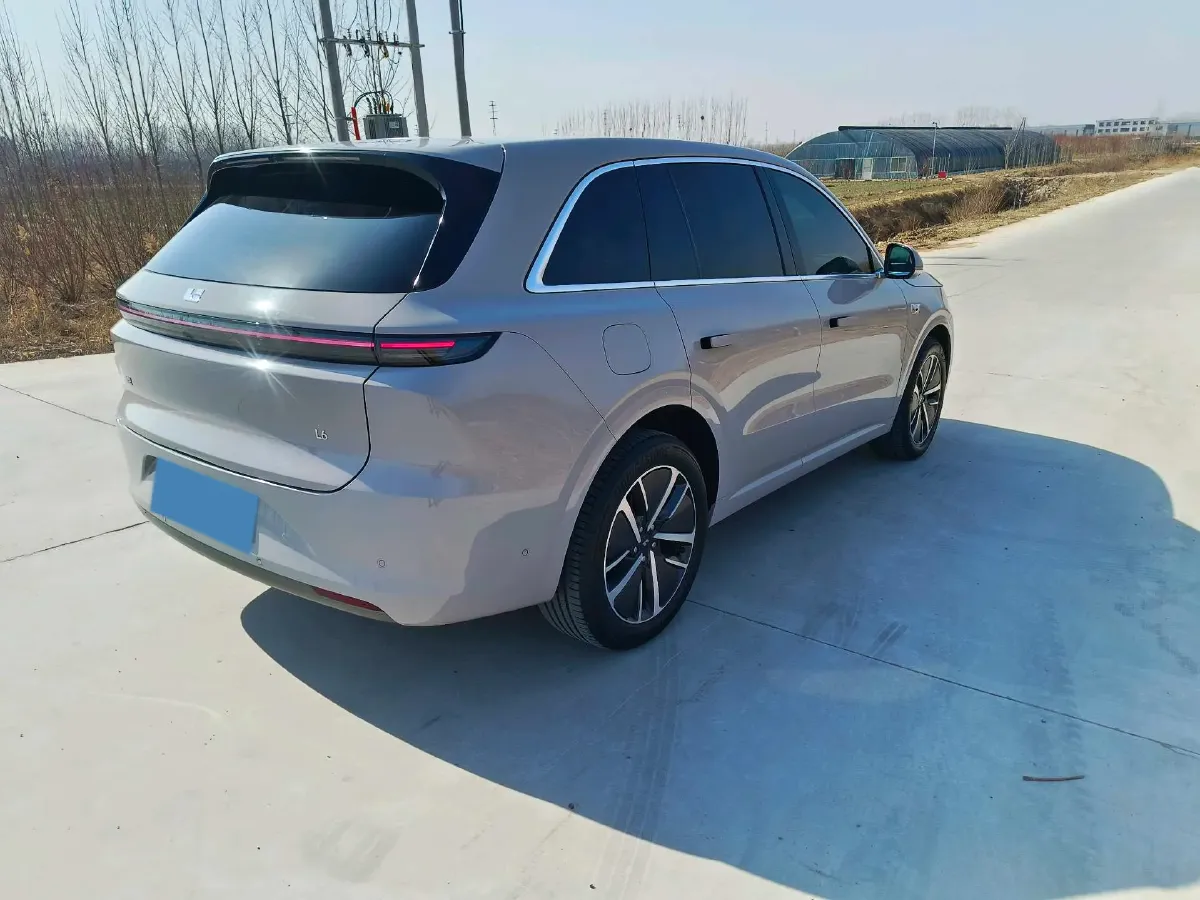 2024 Li L6 Range Extended 154HP L4 REEV 36.8KWH,autocango,china used car exporter,china ev exporter,chinese used car exporter,chinese used ev exporter