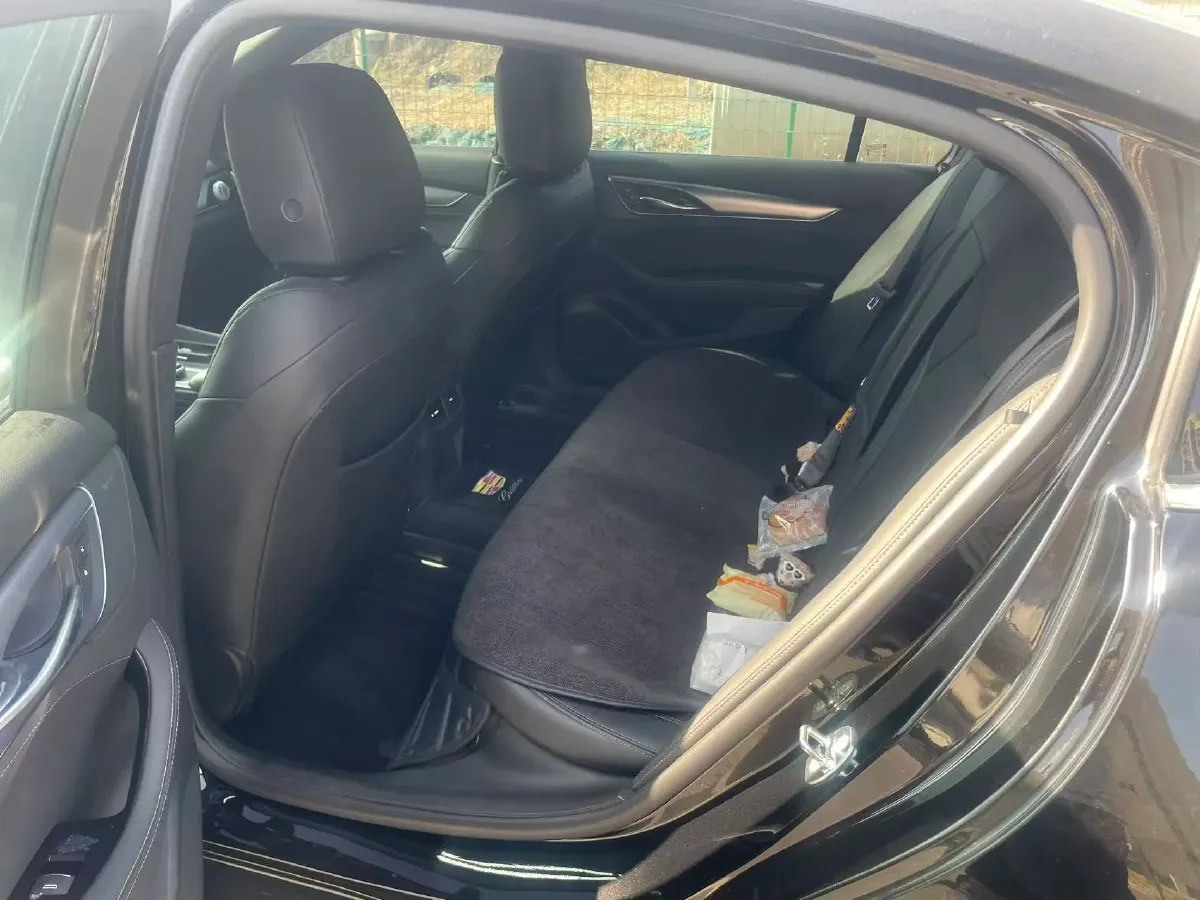 2024 Cadillac CT5 2.0T 237HP L4 10AT,autocango,china used car exporter,china ev exporter,chinese used car exporter,chinese used ev exporter