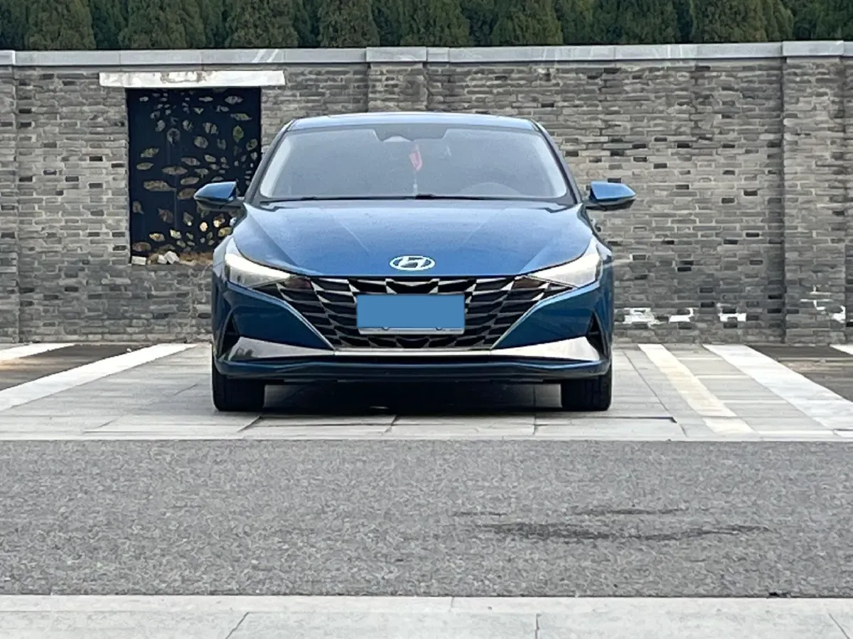 2021 Hyundai Elantra 1.5L 115HP L4 CVT,autocango,china used car exporter,china ev exporter,chinese used car exporter,chinese used ev exporter