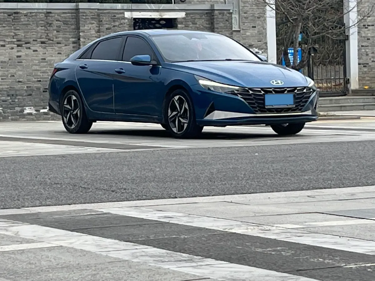 2021 Hyundai Elantra 1.5L 115HP L4 CVT,autocango,china used car exporter,china ev exporter,chinese used car exporter,chinese used ev exporter