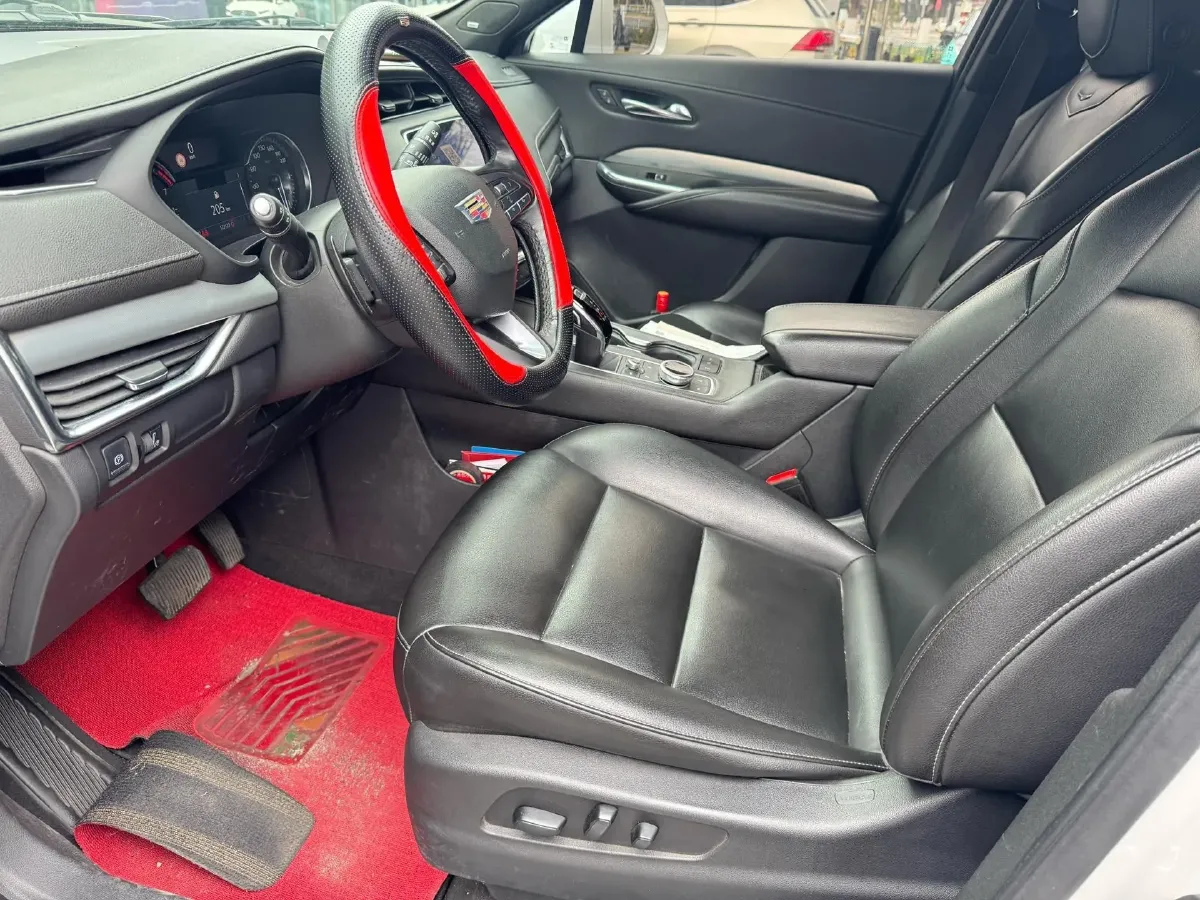 2020 Cadillac XT4 2.0T 241HP L4 9AT,autocango,china used car exporter,china ev exporter,chinese used car exporter,chinese used ev exporter