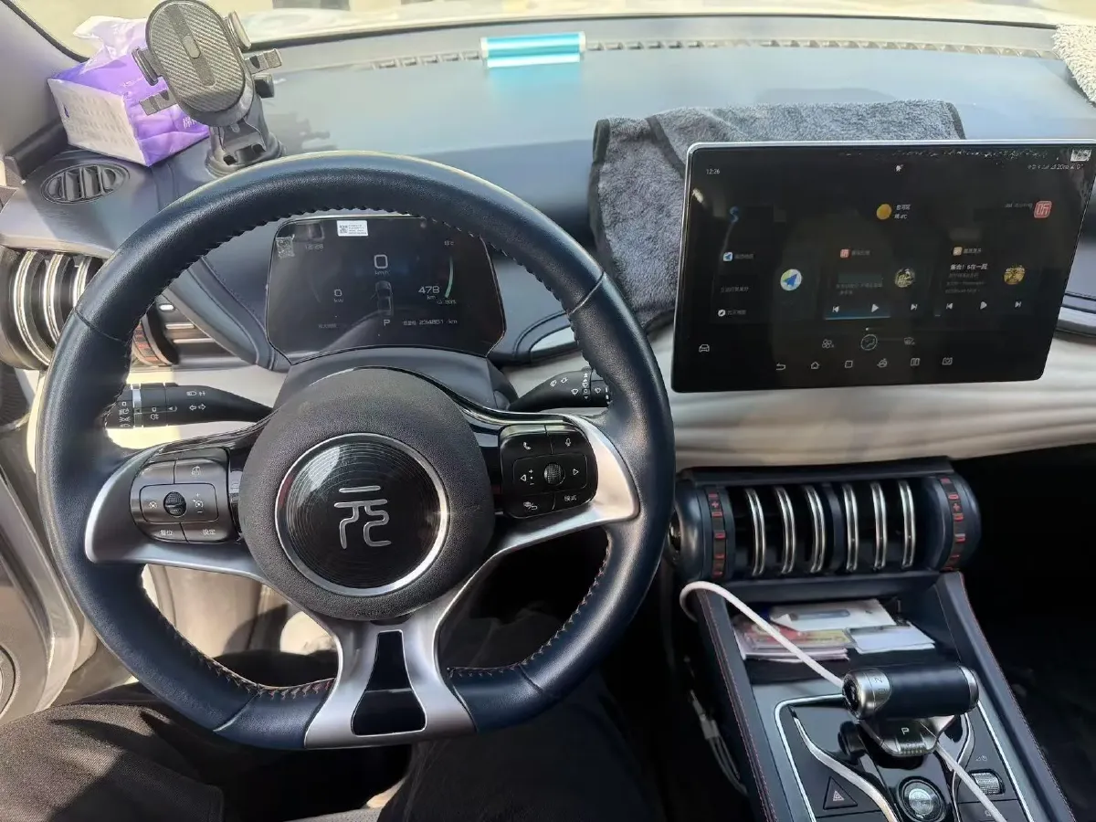 2022 Hycan Z03 BEV 64.23KWH,autocango,china used car exporter,china ev exporter,chinese used car exporter,chinese used ev exporter