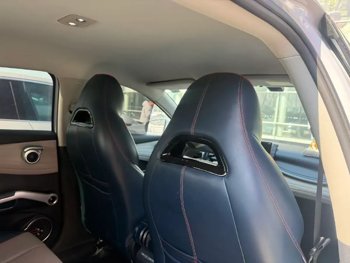 2022 Hycan Z03 BEV 64.23KWH,autocango,china used car exporter,china ev exporter,chinese used car exporter,chinese used ev exporter