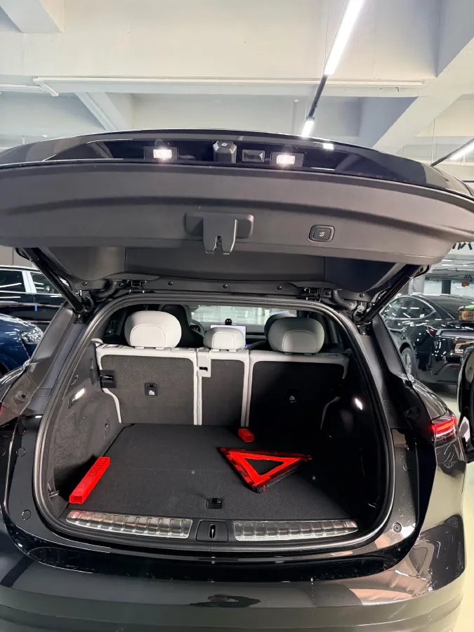 2025 NIO ES6 BEV,autocango,china used car exporter,china ev exporter,chinese used car exporter,chinese used ev exporter