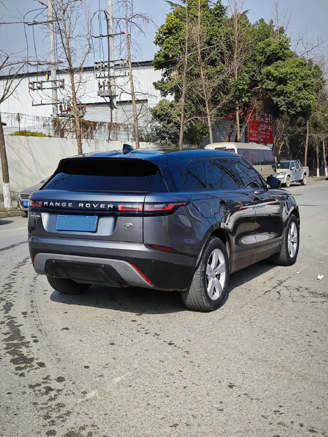 2018 Land Rover Discovery 2.0T 300HP L4 8AT,autocango,china used car exporter,china ev exporter,chinese used car exporter,chinese used ev exporter