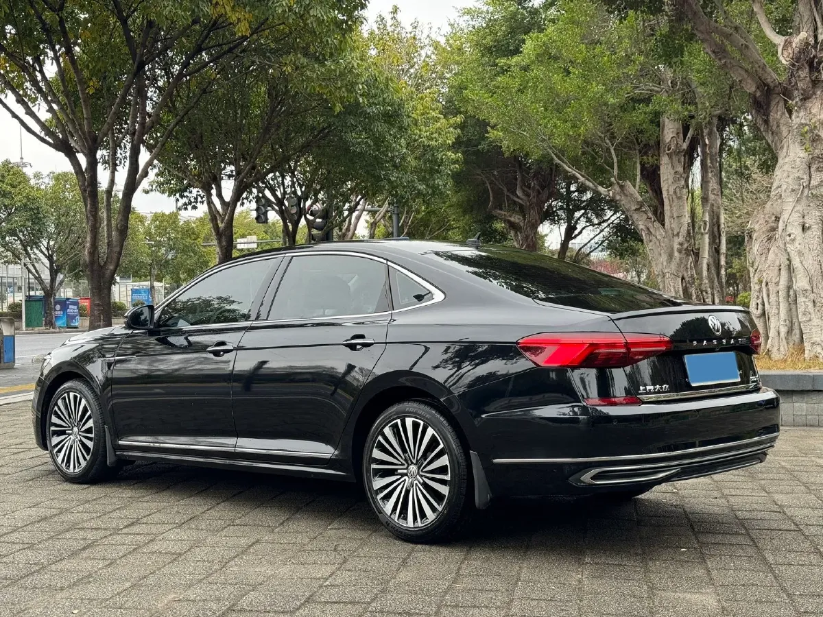 2019 Volvo V40 1.5T 152HP L4 6AT,autocango,china used car exporter,china ev exporter,chinese used car exporter,chinese used ev exporter