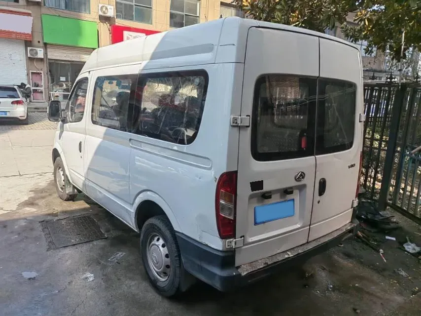2020 MAXUS XinTu V80 2.5T 136HP L4 6MT,autocango,china used car exporter,china ev exporter,chinese used car exporter,chinese used ev exporter