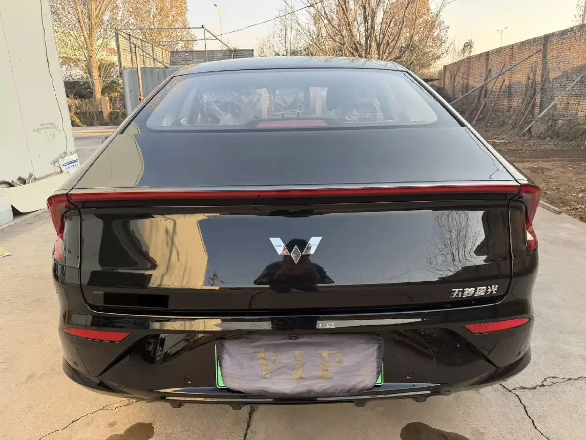 2024 WuLing XingGuang 1.5L 106HP L4 E-CVT PHEV 9.5KWH,autocango,china used car exporter,china ev exporter,chinese used car exporter,chinese used ev exporter