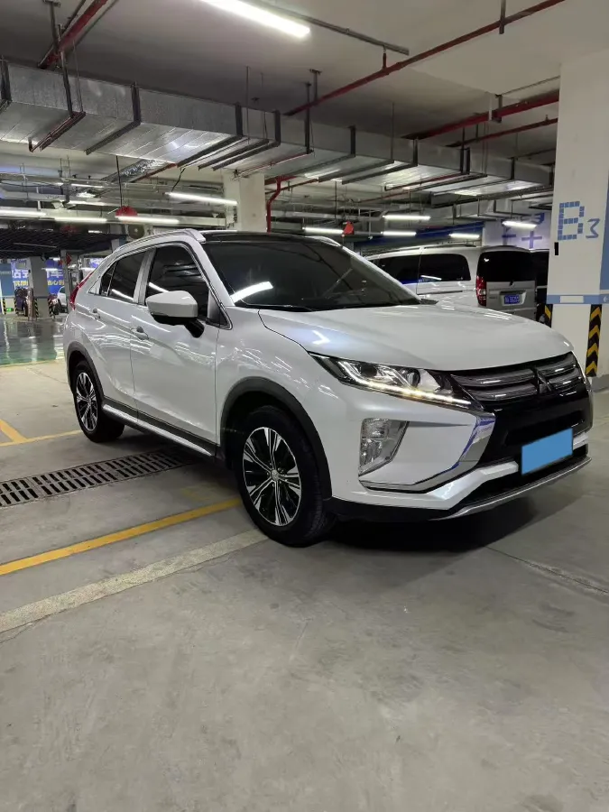 2021 Mitsubishi Eclipse Cross 1.5T 170HP L4 CVT,autocango,china used car exporter,china ev exporter,chinese used car exporter,chinese used ev exporter