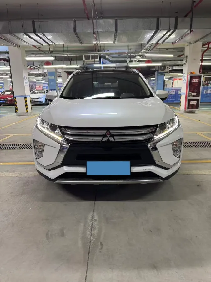 2021 Mitsubishi Eclipse Cross 1.5T 170HP L4 CVT,autocango,china used car exporter,china ev exporter,chinese used car exporter,chinese used ev exporter