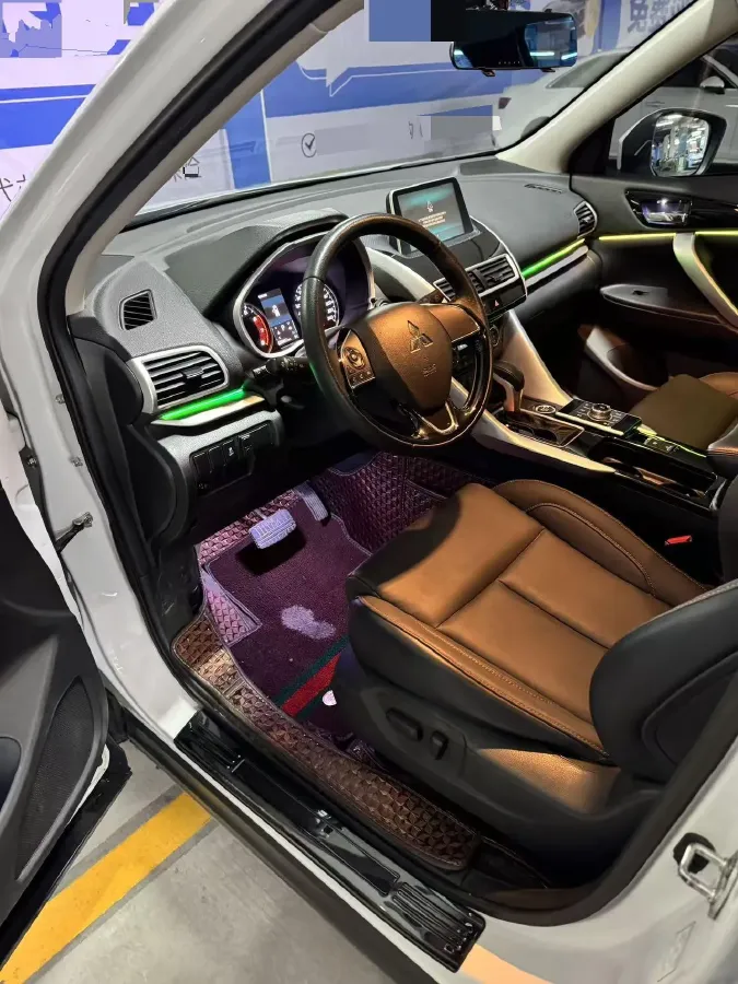 2021 Mitsubishi Eclipse Cross 1.5T 170HP L4 CVT,autocango,china used car exporter,china ev exporter,chinese used car exporter,chinese used ev exporter