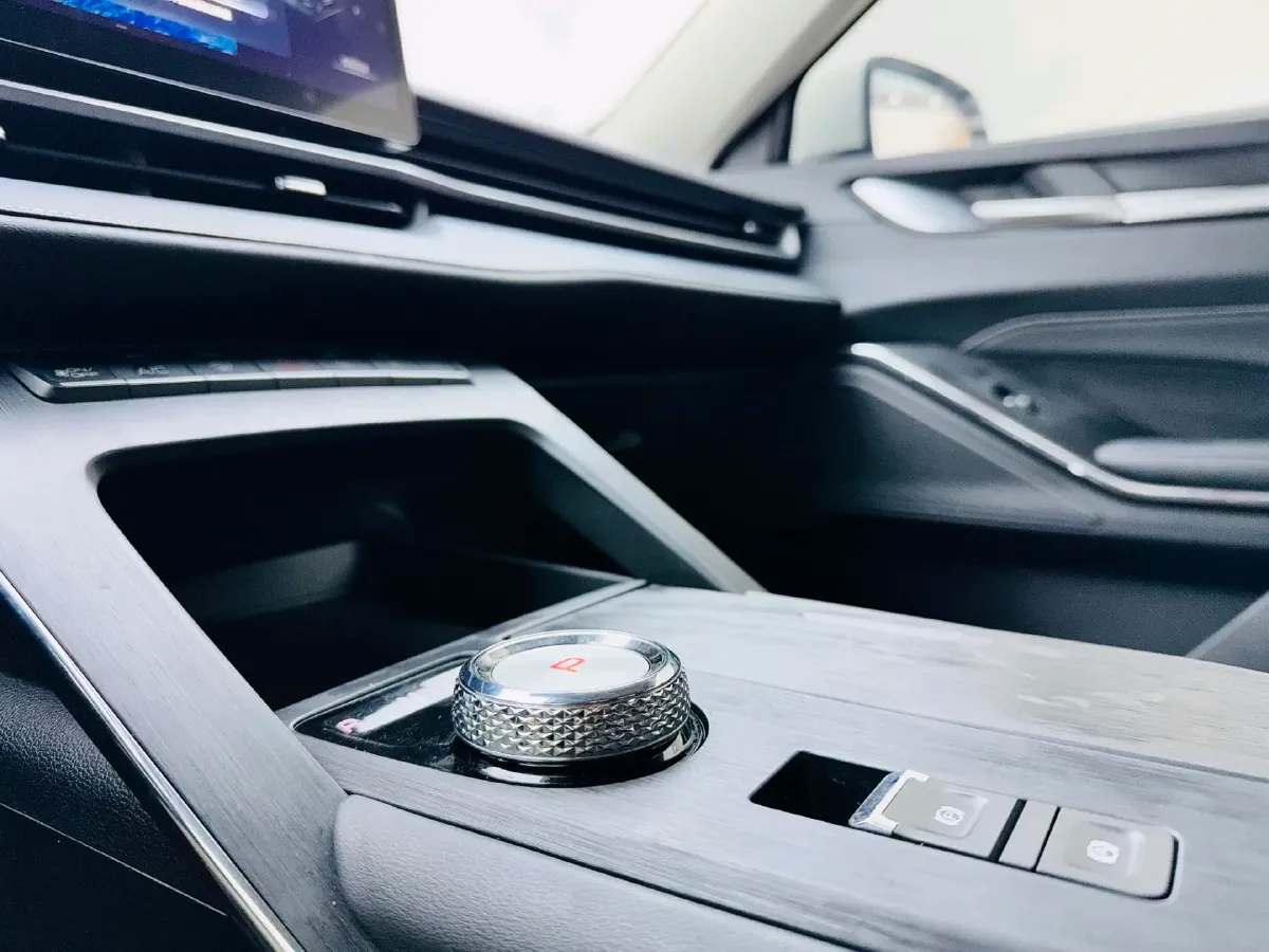 2021 Haval H6 1.5T 169HP L4 7DCT,autocango,china used car exporter,china ev exporter,chinese used car exporter,chinese used ev exporter