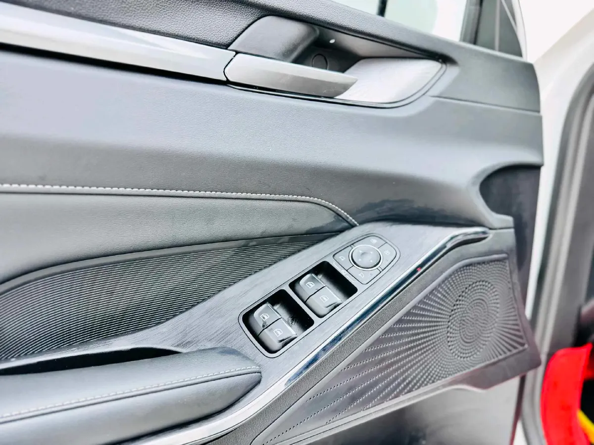 2021 Haval H6 1.5T 169HP L4 7DCT,autocango,china used car exporter,china ev exporter,chinese used car exporter,chinese used ev exporter