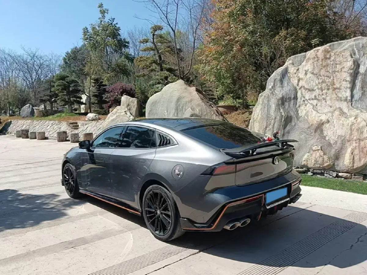 2023 ChangAn UNI-V 1.5T 188HP L4 7DCT,autocango,china used car exporter,china ev exporter,chinese used car exporter,chinese used ev exporter