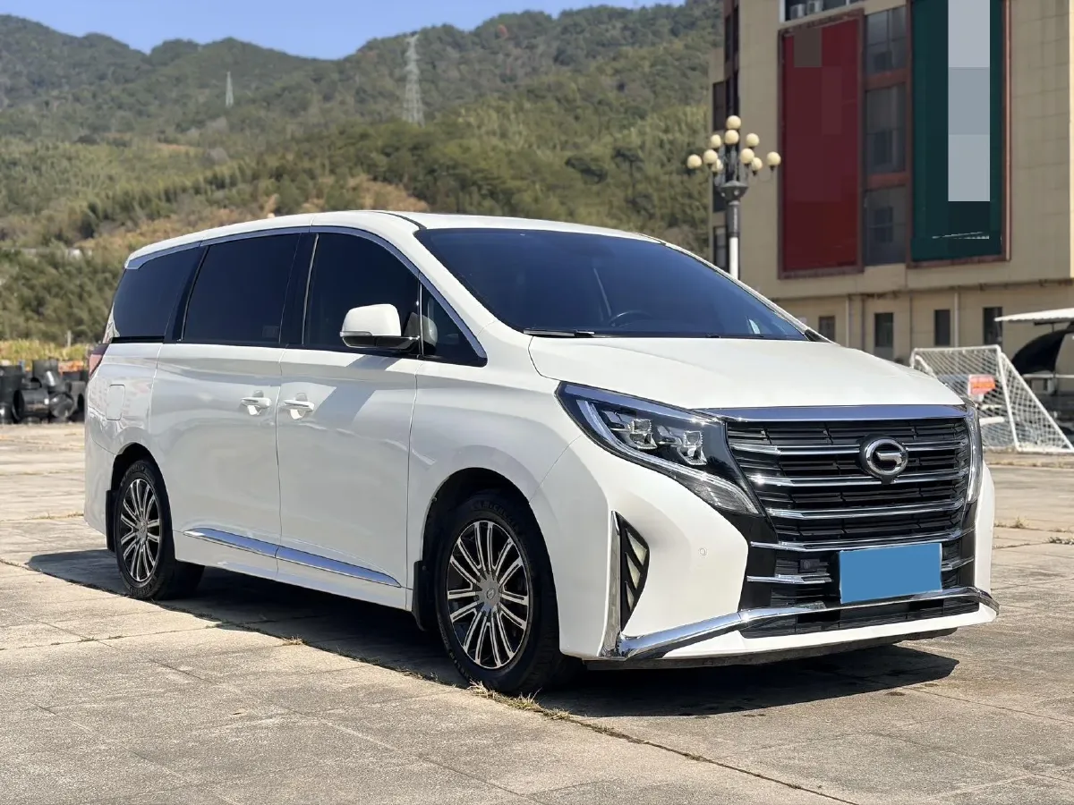 2021 GAC Trumpchi M8 2.0T 252HP L4 8AT,autocango,china used car exporter,china ev exporter,chinese used car exporter,chinese used ev exporter